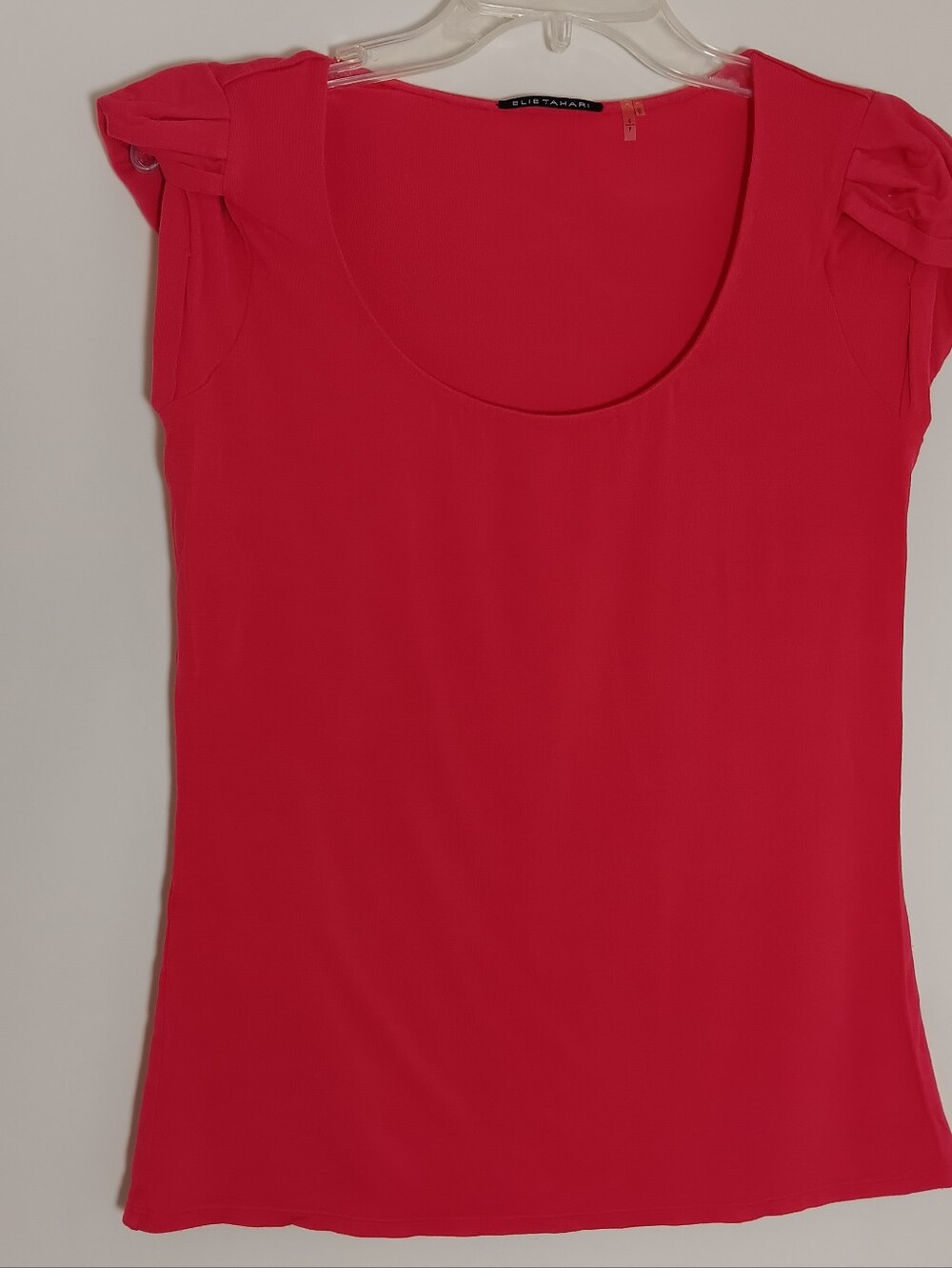 Elie Tahari Pink Puff Sleeve Scoop Top  Size Small.